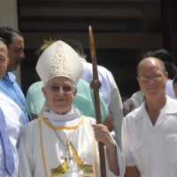 Evêque 6juin 2015 3
